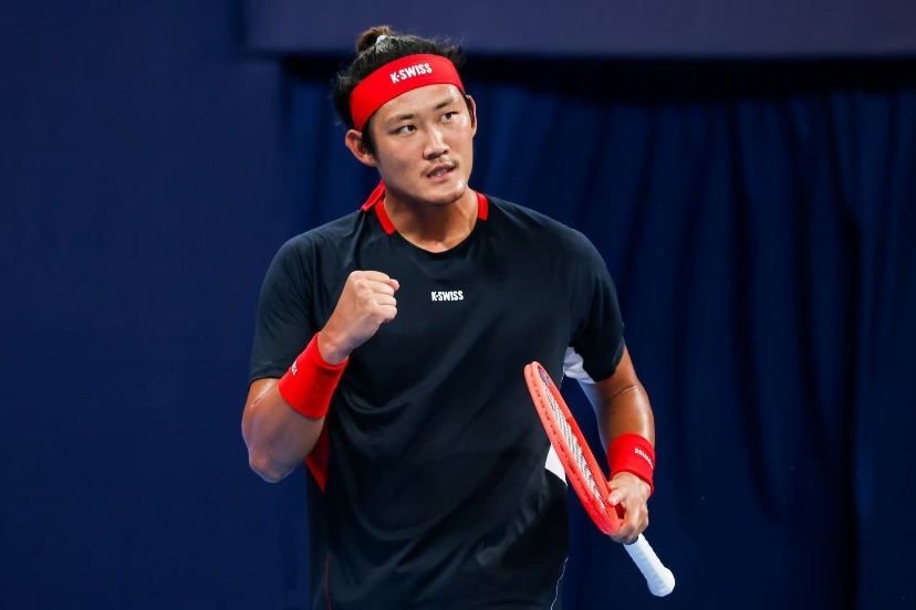 我教练以前, Uzdm