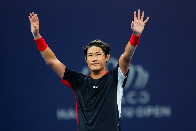 云朝克特, 首轮焦点战